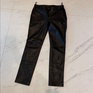 Authentic CHANEL Elegant Black Leather pants so cute 38 runs small